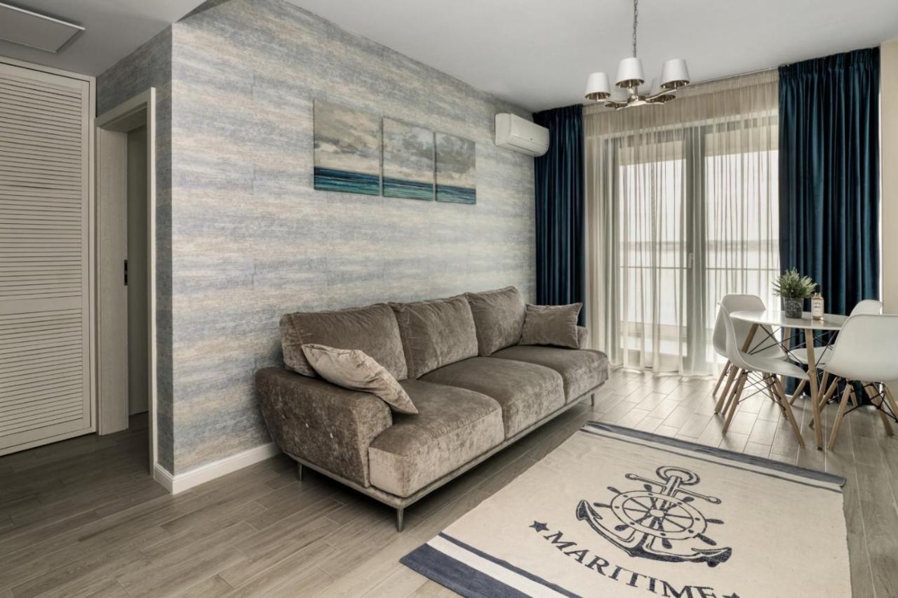 Riva Lake Boutique Mamaia Exterior photo